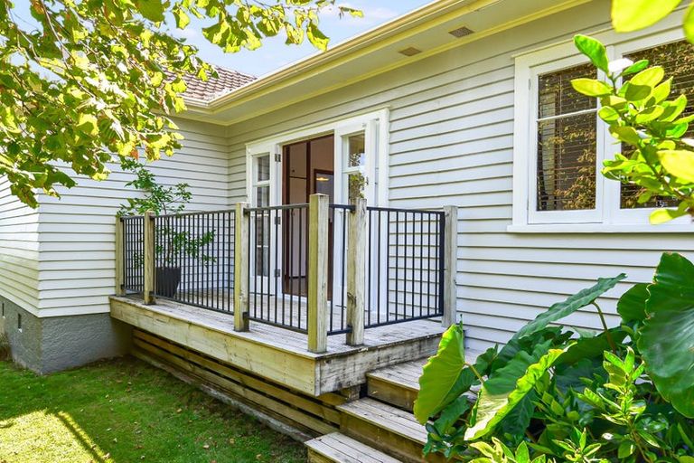 Photo of property in 2 Joffre Street, Frankton, Hamilton, 3204