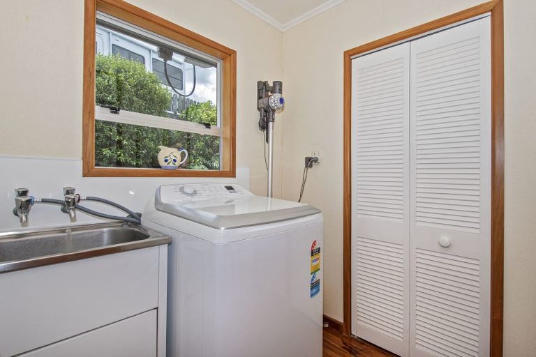 Photo of property in 8 Munro Street, Onerahi, Whangarei, 0110