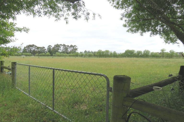 Photo of property in 1521 Tram Road, Swannanoa, Rangiora, 7475