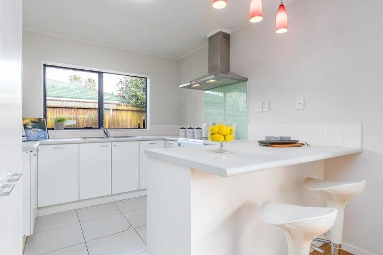 Photo of property in 200 Te Irirangi Drive, Flat Bush, Auckland, 2019