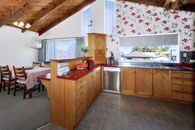 Photo of property in 6 Bayview Street, Te Puke, 3119