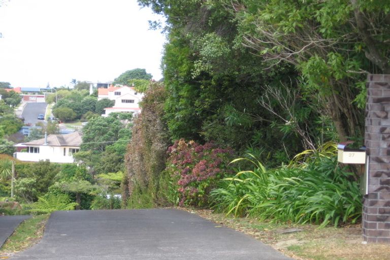 Photo of property in 27 Aberdeen Road, Castor Bay, Auckland, 0620