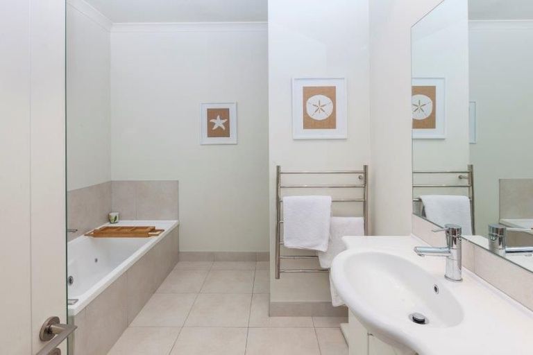 Photo of property in 164 Hussey Road, Northwood, Christchurch, 8051