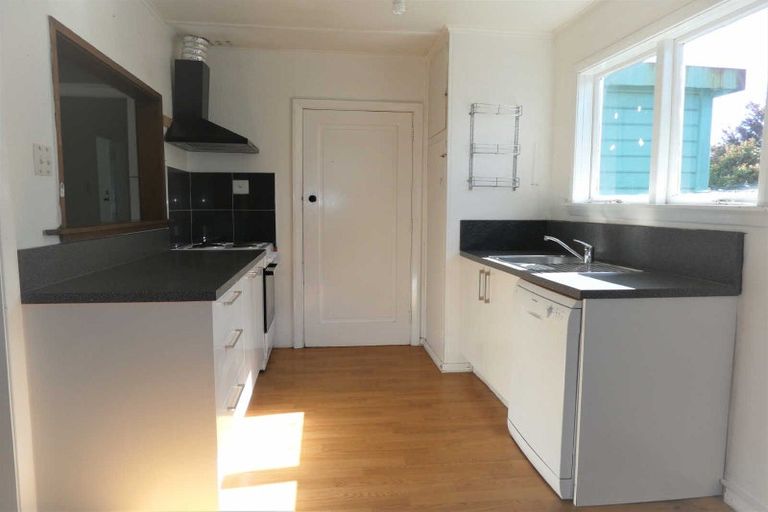 Photo of property in 22 Balgay Street, Upper Riccarton, Christchurch, 8041