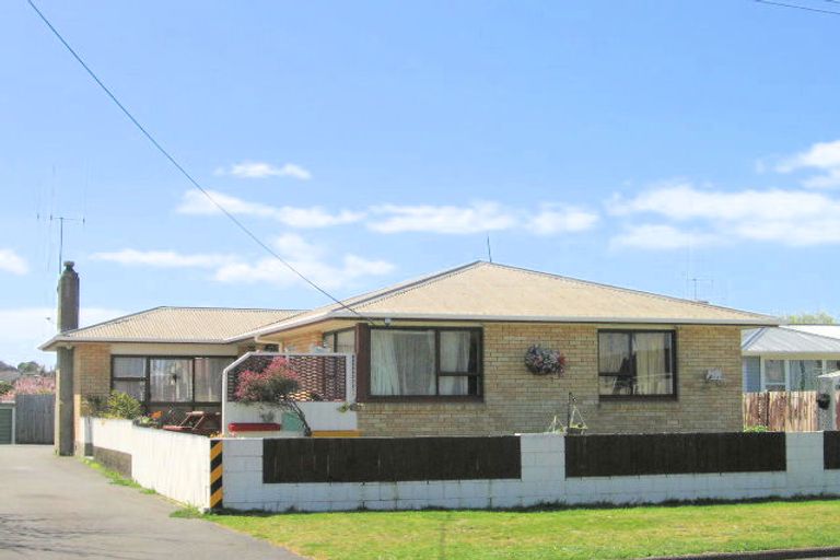 Photo of property in 47a Crane Street, Mount Maunganui, 3116