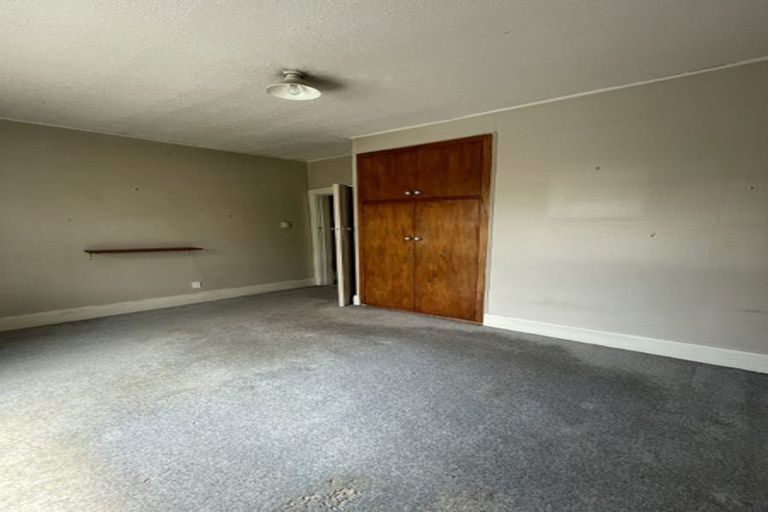 Photo of property in 60 Smith Street, Woolston, Christchurch, 8062