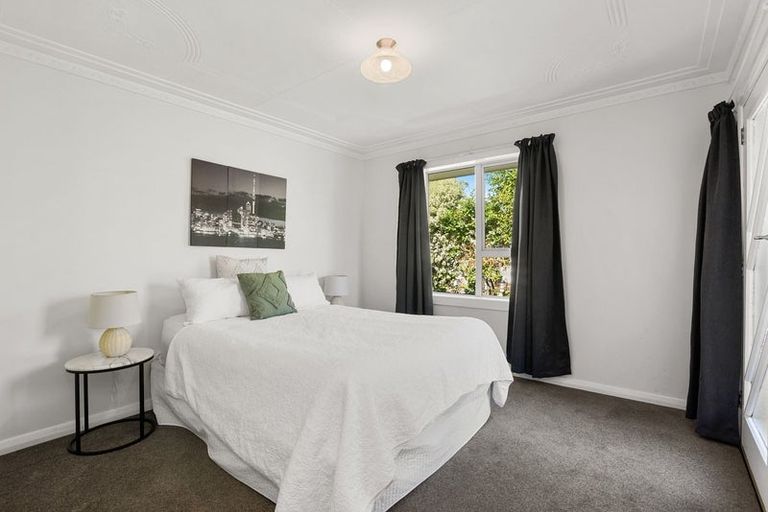 Photo of property in 18a Coughtrey Street, Saint Clair, Dunedin, 9012