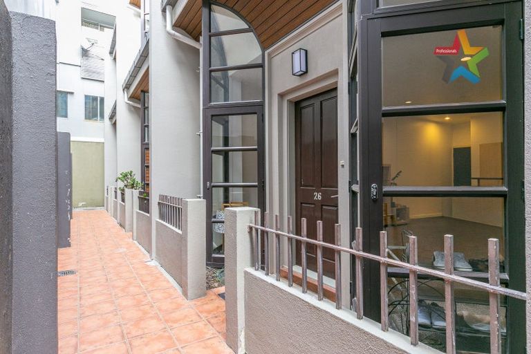 Photo of property in Mendosa Terraces Apartments, 26/9 Ebor Street, Te Aro, Wellington, 6011