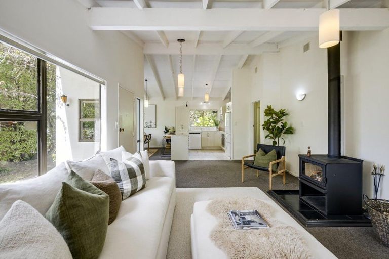 Photo of property in 34 James Cook Street, Havelock North, 4130