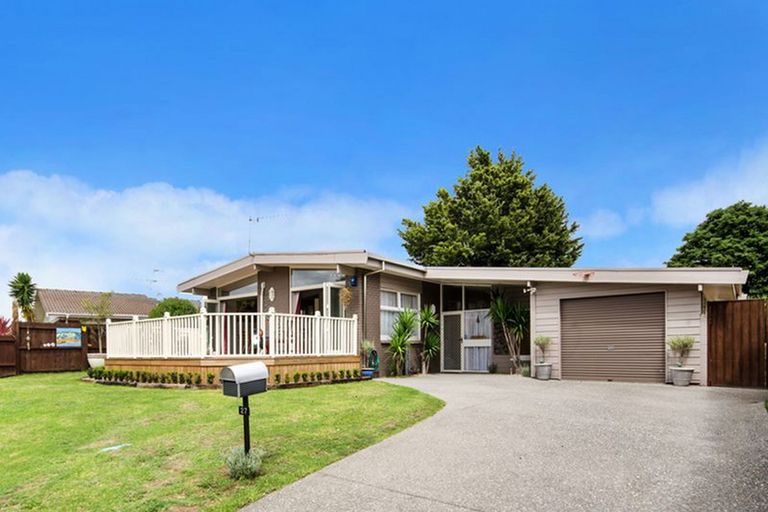 Photo of property in 27 Magnolia Avenue, Opaheke, Papakura, 2113