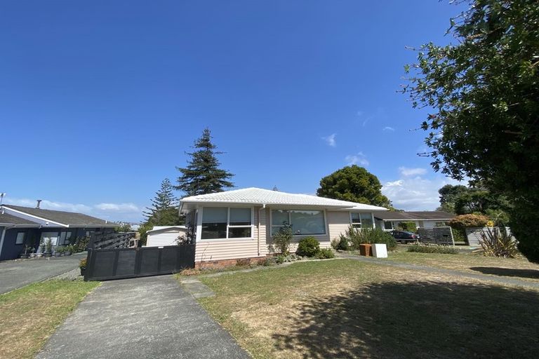 Photo of property in 18 Wanaka Place, Pakuranga Heights, Auckland, 2010