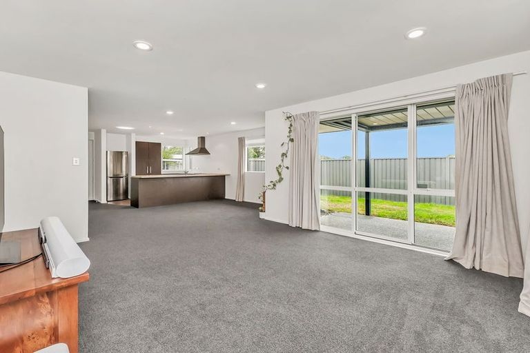 Photo of property in 19 Leeston Lake Road, Leeston, 7632