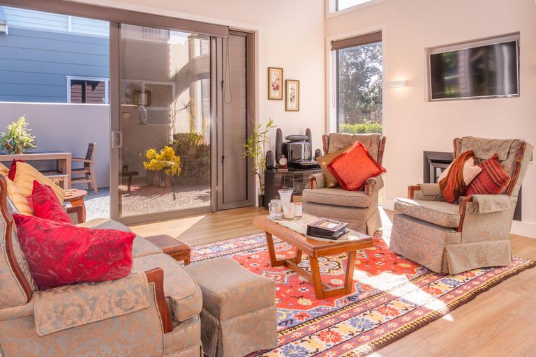 Photo of property in 5 Ian Place, Waihi Beach, 3611