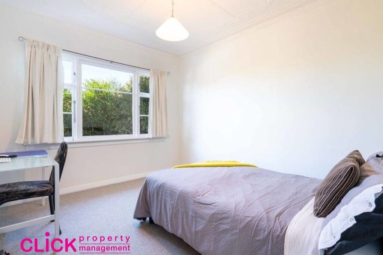 Photo of property in 115 Mornington Road, Kenmure, Dunedin, 9011
