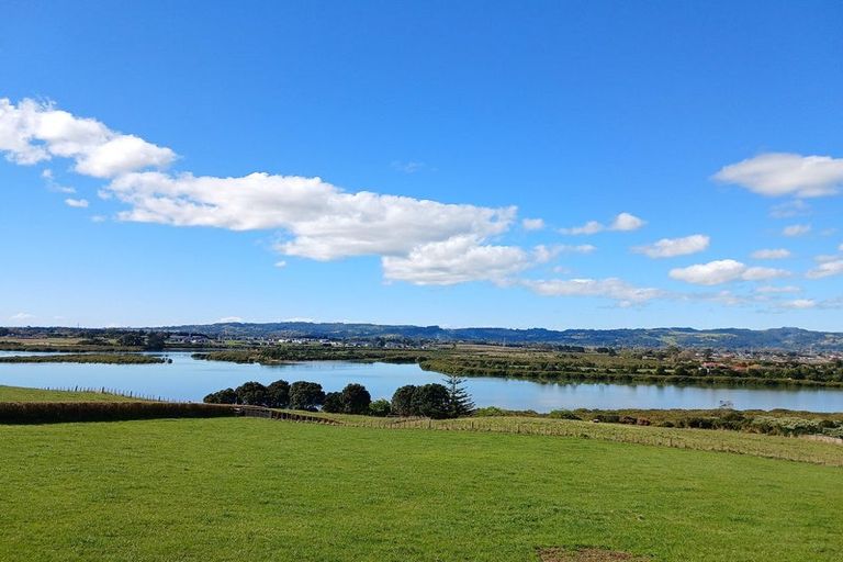 Photo of property in 47a Walters Road, Karaka, Papakura, 2580