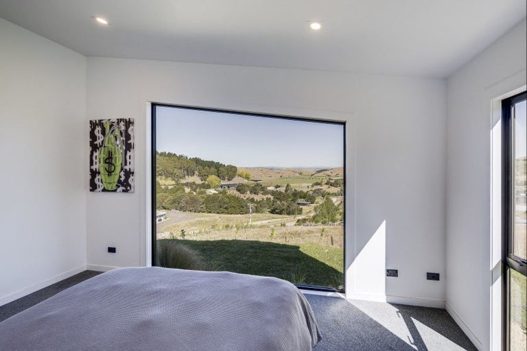 Photo of property in 52 Avery Road, Eskdale, Napier, 4182