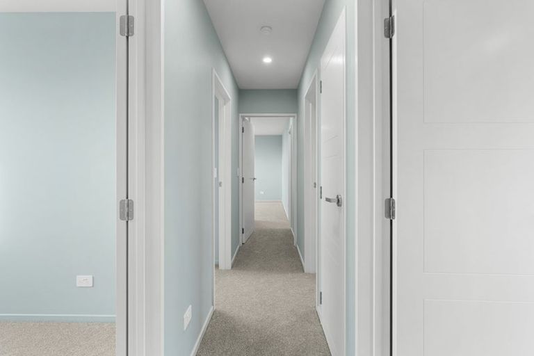 Photo of property in 8b Mackworth Street, Woolston, Christchurch, 8062