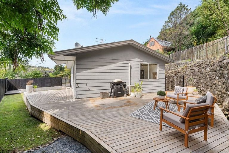 Photo of property in 17a Resolution Road, Welcome Bay, Tauranga, 3112