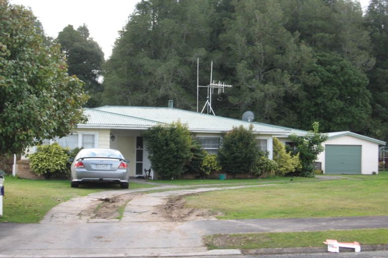 Photo of property in 35 Fenwick Crescent, Hillcrest, Hamilton, 3216
