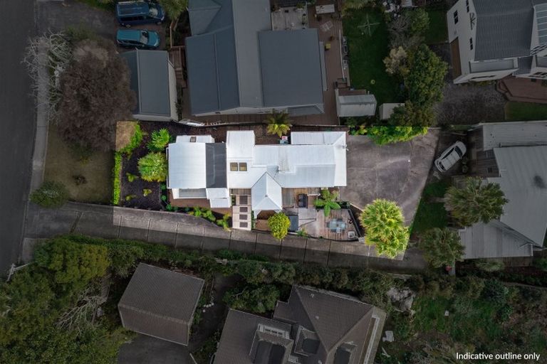 Photo of property in 1/35 Newhaven Terrace, Mairangi Bay, Auckland, 0630