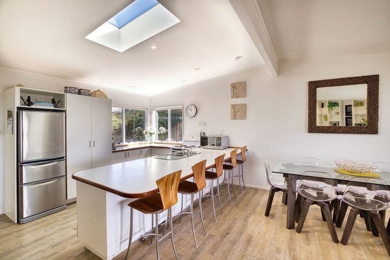 Photo of property in 4 Lincoln Street, Mangawhai Heads, Mangawhai, 0505