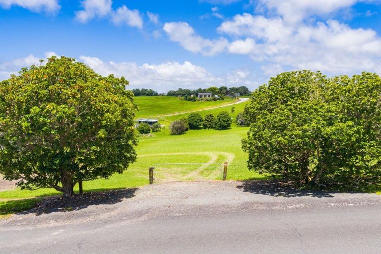 Photo of property in 249 Barrier View Road, Mangawhai, 0573