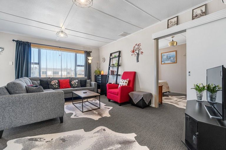 Photo of property in 14 Rangiora Street, Mangakino, 3421