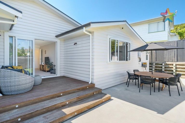 Photo of property in 2 Otira Grove, Kelson, Lower Hutt, 5010