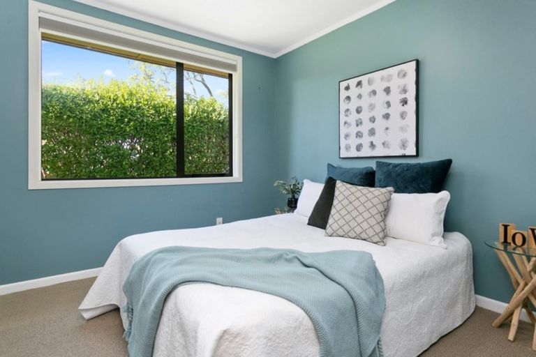 Photo of property in 15 Bowen Street, Cambridge, 3434