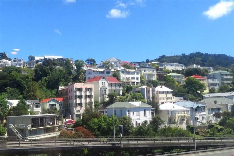 Photo of property in Hume House, 24/152 The Terrace, Wellington Central, Wellington, 6011