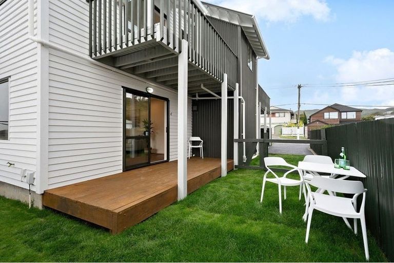 Photo of property in 4 Chamberlain Road, Karori, Wellington, 6012