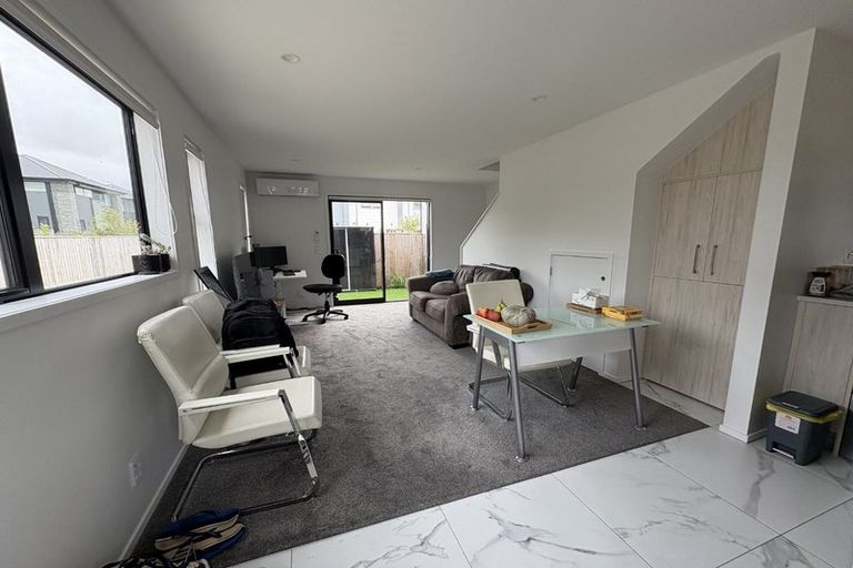 Photo of property in 1/31 Waiwhetu Road, Waiwhetu, Lower Hutt, 5010