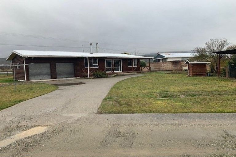 Photo of property in 1 Marsh Road, Ettrick, Roxburgh, 9572