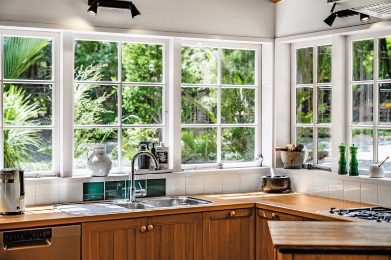 Photo of property in 21 Dormer Road, Kaukapakapa, Helensville, 0875