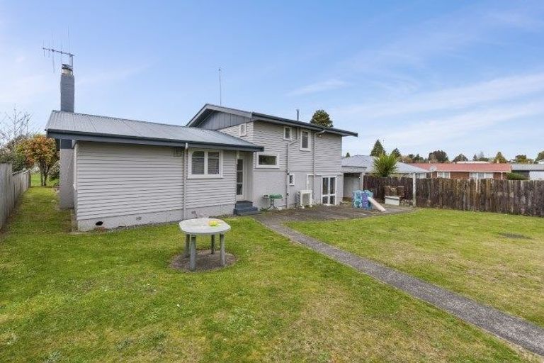 Photo of property in 98 Elizabeth Drive, Tokoroa, 3420