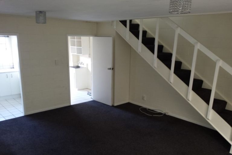 Photo of property in 6/42 Sheridan Drive, New Lynn, Auckland, 0600