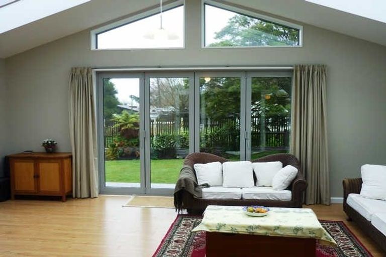 Photo of property in 73b Eastern Terrace, Beckenham, Christchurch, 8023