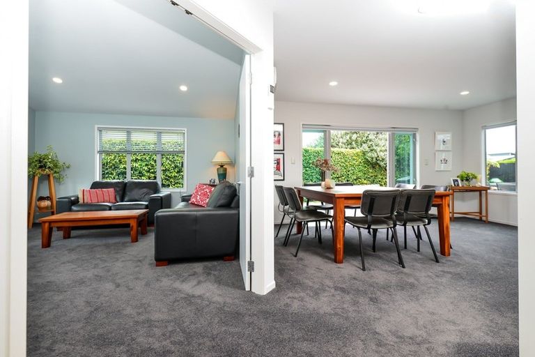 Photo of property in 24 Coleraine Drive, Rototuna, Hamilton, 3210