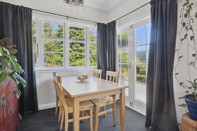 Photo of property in 55 Ward Street, Trentham, Upper Hutt, 5018