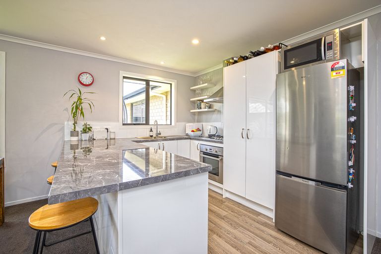 Photo of property in 21 Carey Street, Kihikihi, Te Awamutu, 3800