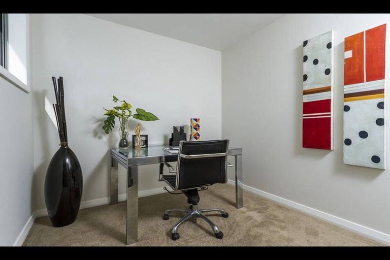 Photo of property in 284 Schnapper Rock Road, Schnapper Rock, Auckland, 0632