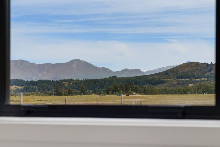 Photo of property in 159 Burdon Loop, Lake Hawea, 9382