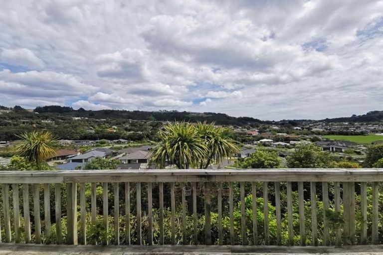 Photo of property in 56 Spyglass Lane, Whitby, Porirua, 5024
