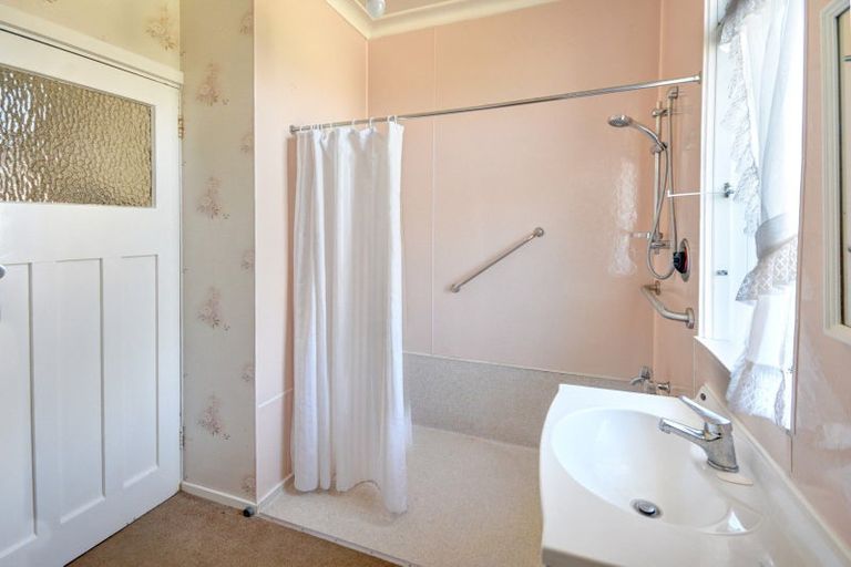 Photo of property in 15 Mount Street, Waikouaiti, 9510