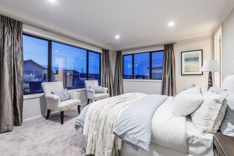 Photo of property in 4 Copper Lane, Long Bay, Auckland, 0630