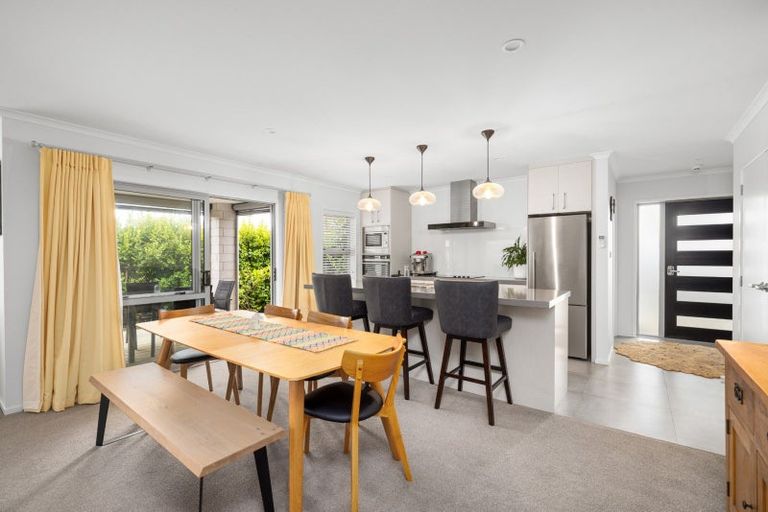 Photo of property in 117 Awataha Crescent, Pyes Pa, Tauranga, 3110
