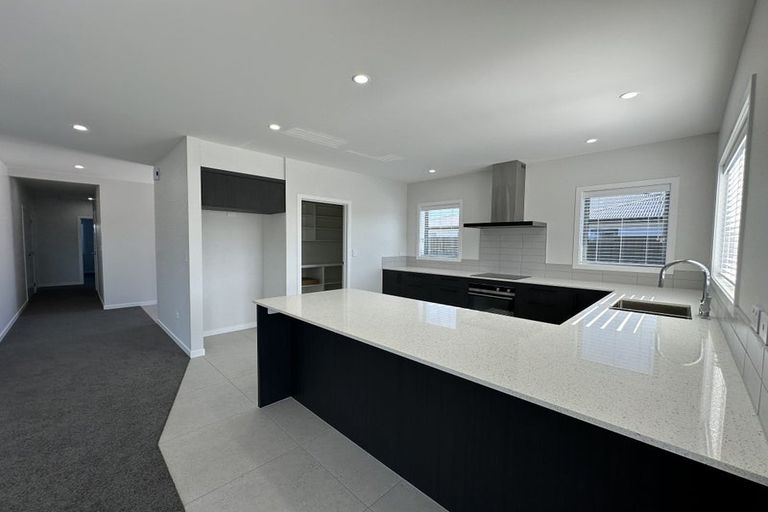Photo of property in 6 George Yee Place, Taradale, Napier, 4112