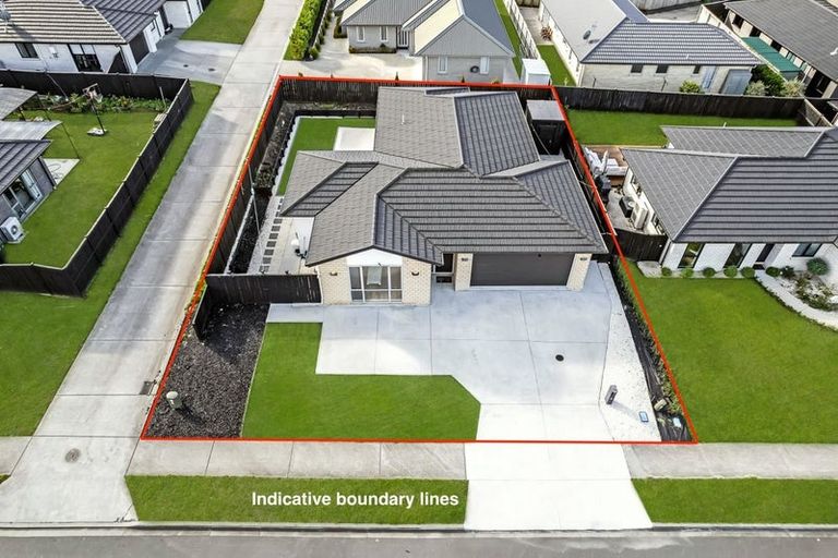 Photo of property in 18 Calder Crescent, Pokeno, 2402