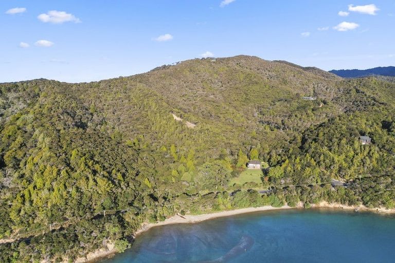 Photo of property in 106a Manawaora Road, Russell, 0272