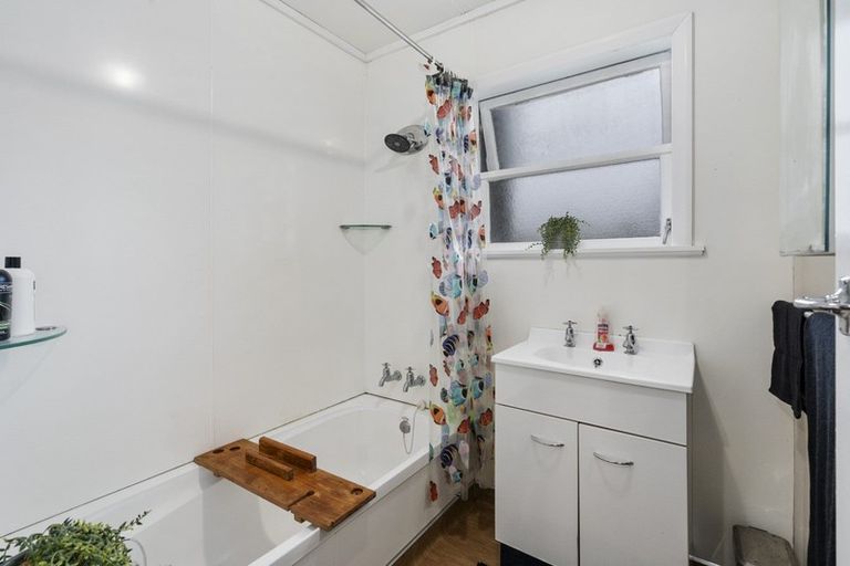 Photo of property in 45a Coventry Street, Highbury, Palmerston North, 4412